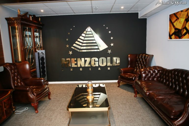 Menzgold_England