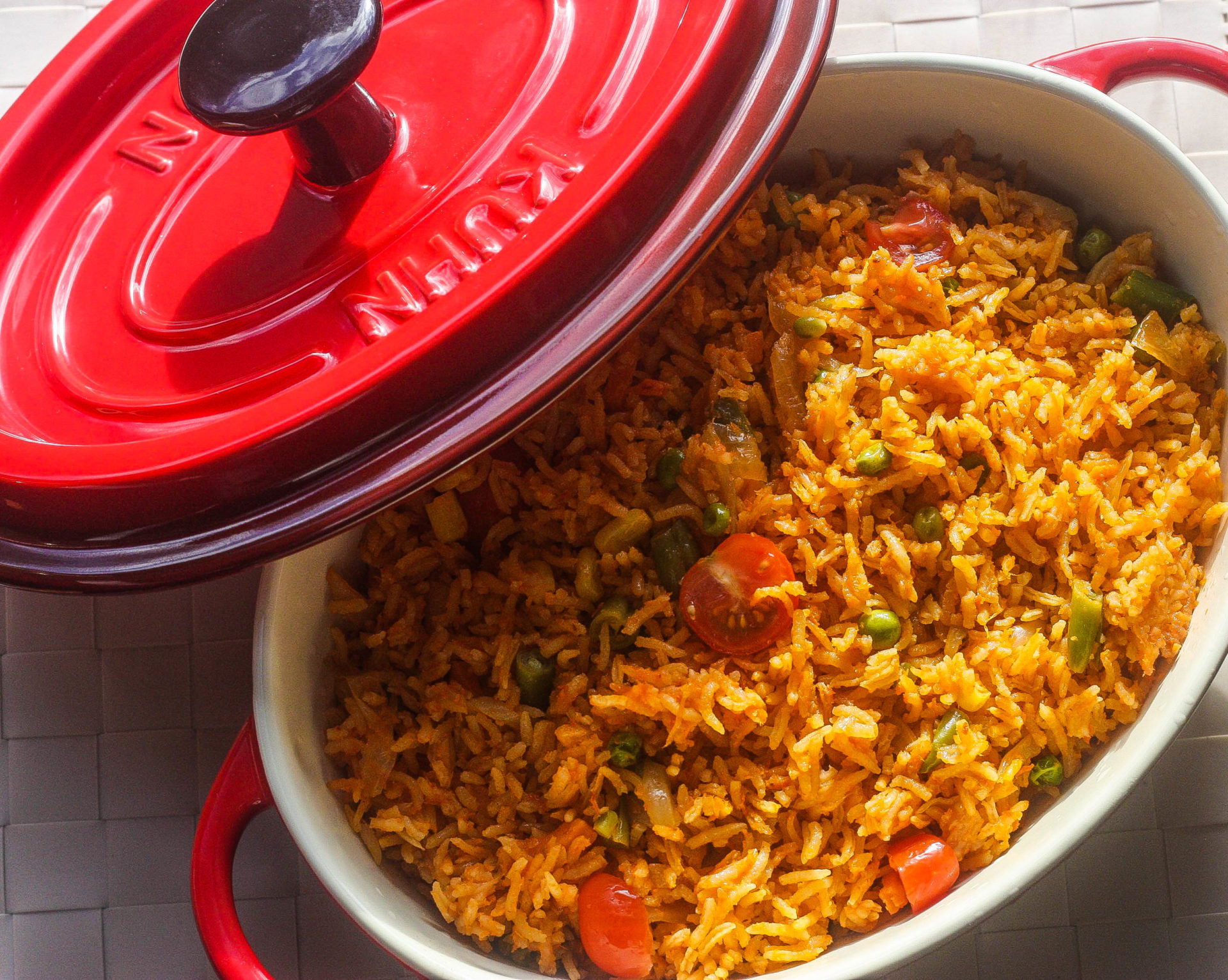 write an essay about how to prepare jollof rice